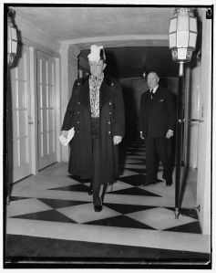 "British Ambassador dons full regalia for Diplomatic reception at White House, 14 December 1939 (Harris & Ewing photograph, Prints & Photographs Division, Library of Congress)